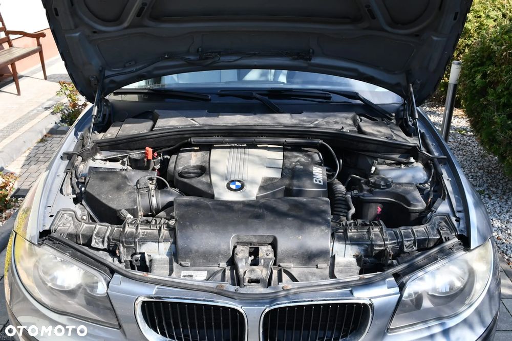 BMW Seria 1 118d DPF - 10