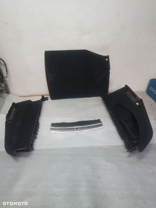 Tapicerka Bagażnika Audi A7 4G8 2013