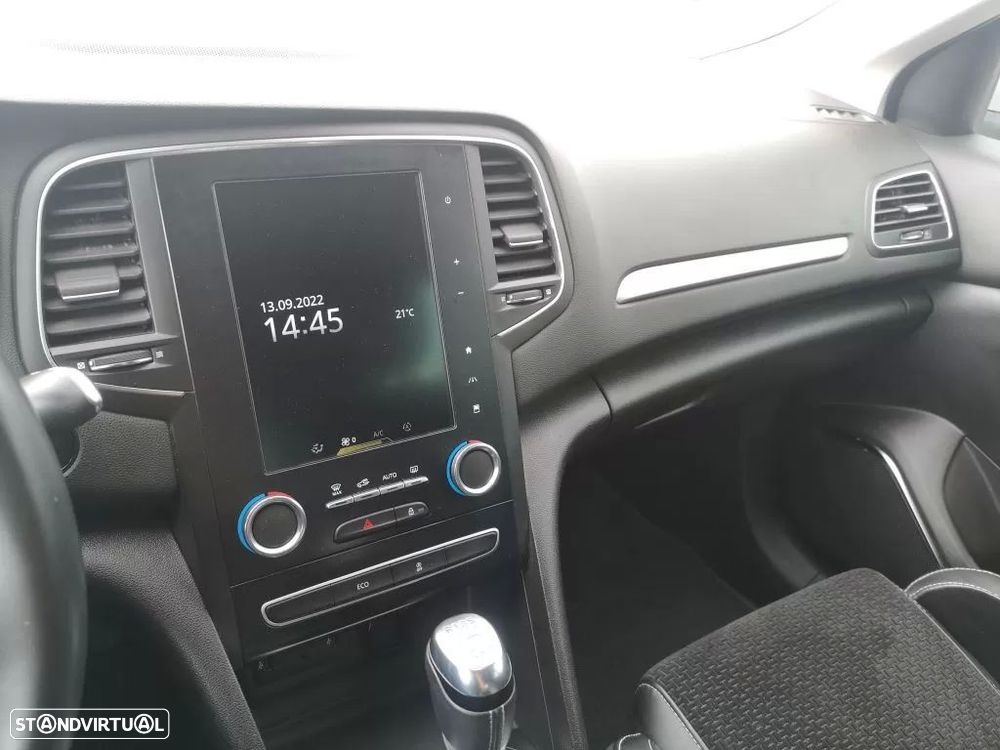 Renault Mégane - 18