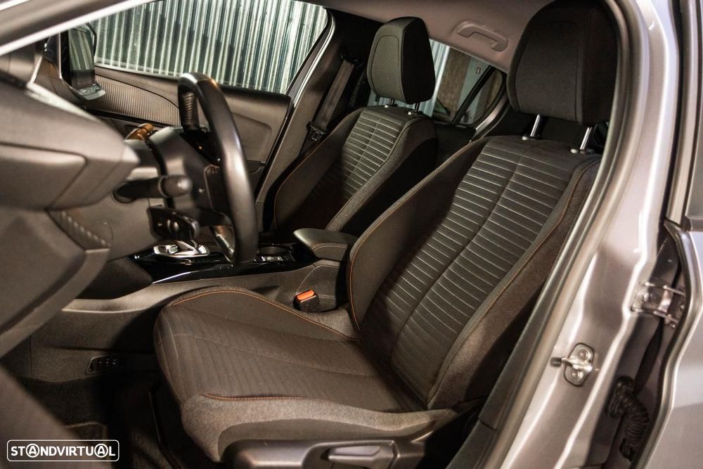 Peugeot e-208 50 kWh Active - 35