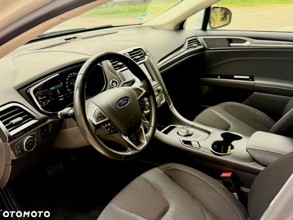 Ford Mondeo - 7