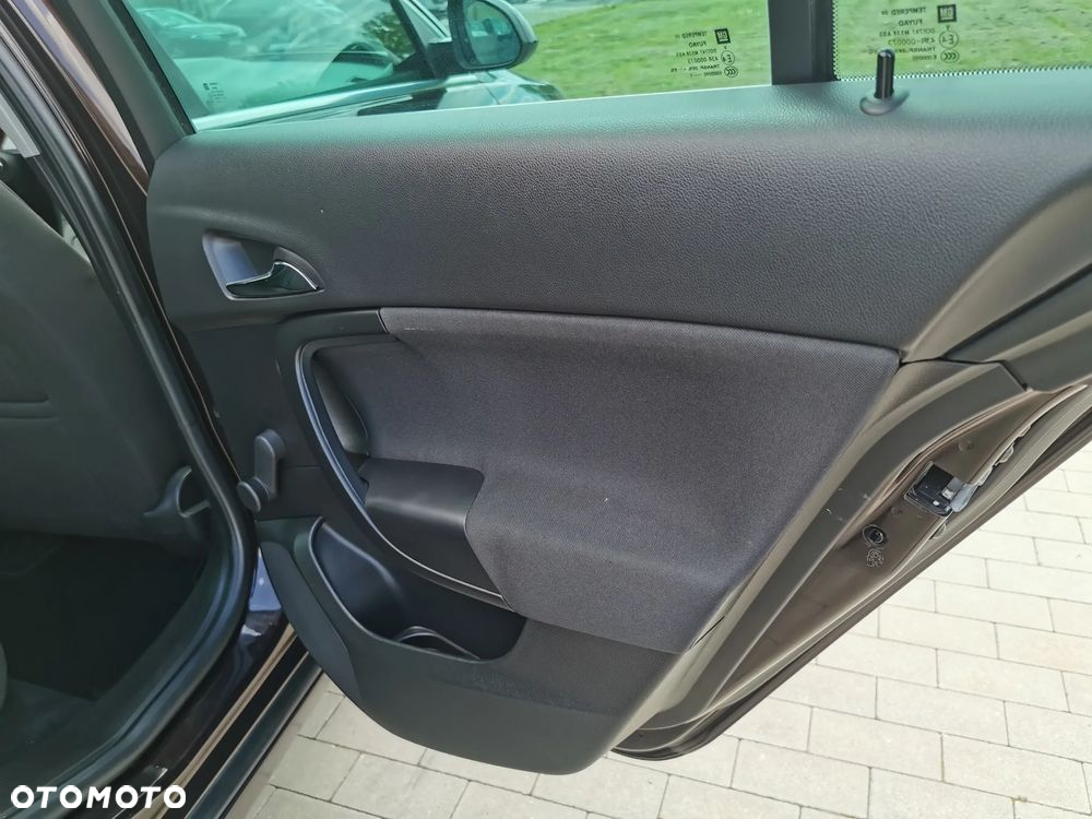 Opel Insignia 2.0 CDTI Active S&S - 18