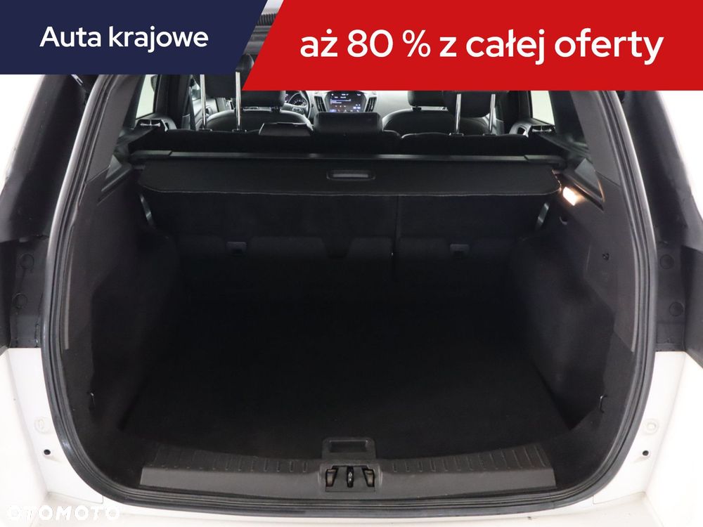 Ford Kuga - 16
