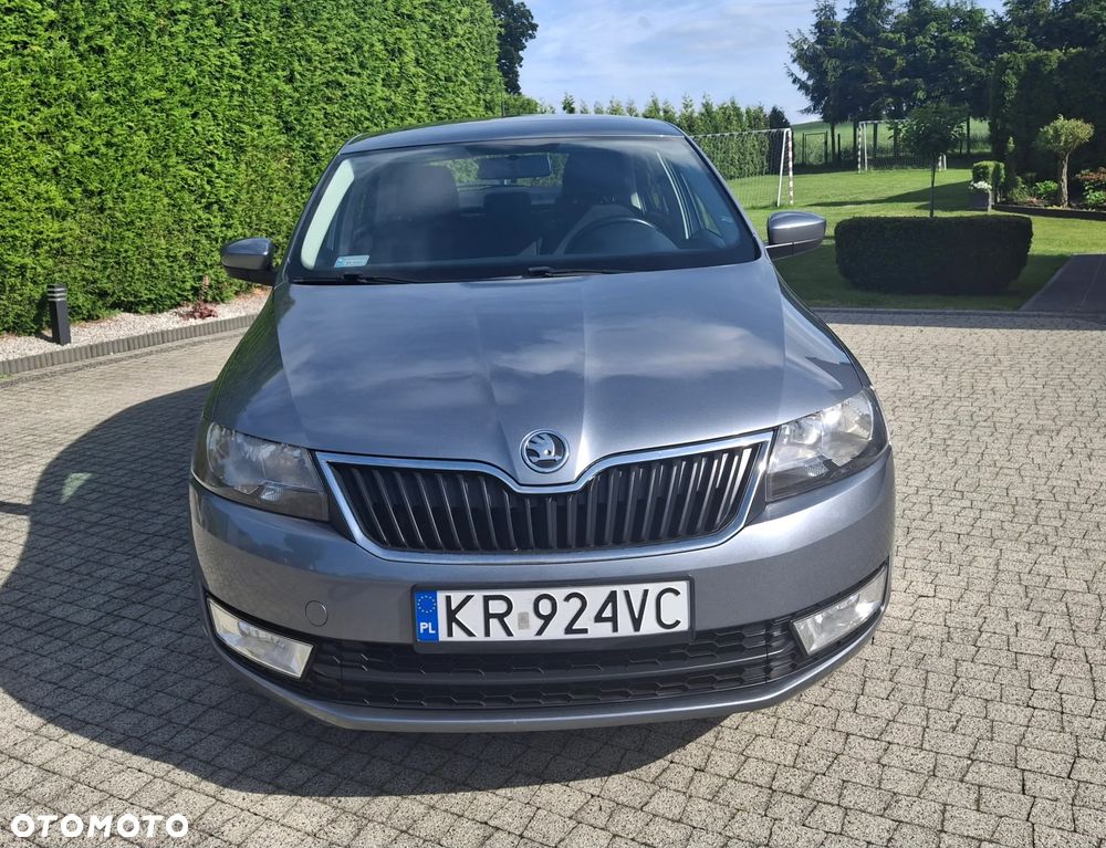 Skoda RAPID 1.2 TSI Ambition - 11