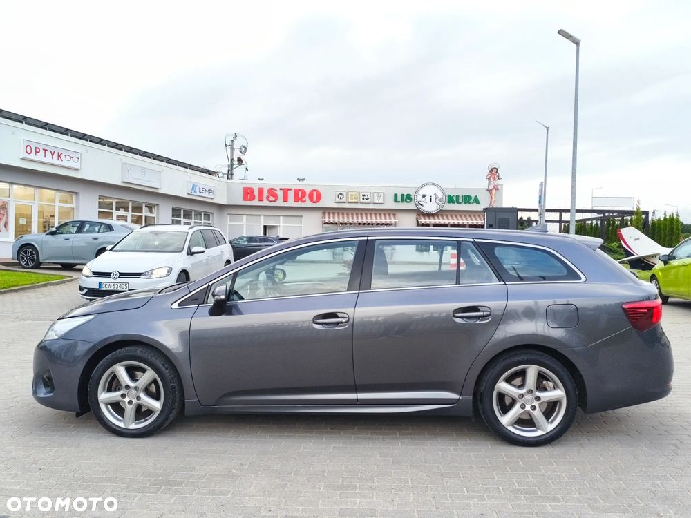 Toyota Avensis - 7