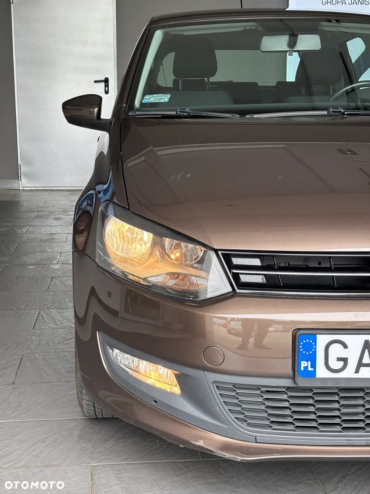 Volkswagen Polo - 8