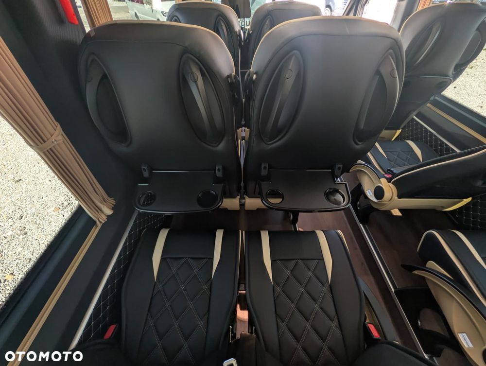 Mercedes-Benz Sprinter 519 - 31