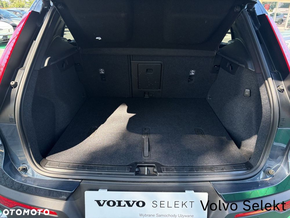 Volvo XC 40 B3 B DKG Core - 17