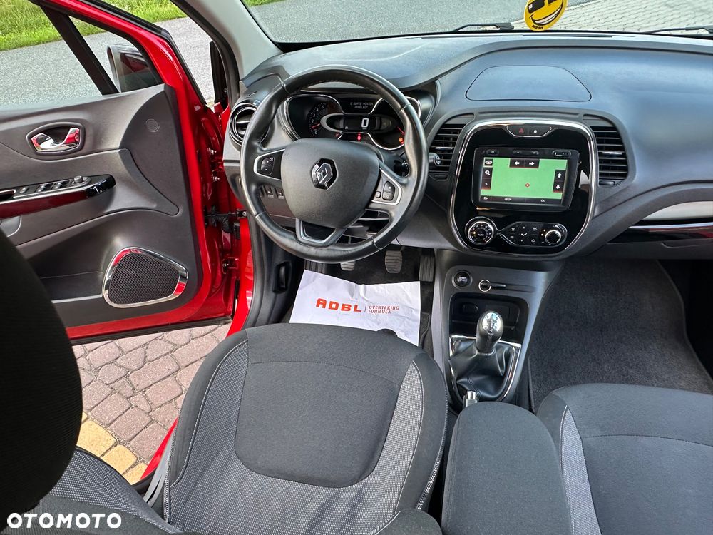 Renault Captur 0.9 Energy TCe Helly Hansen - 23