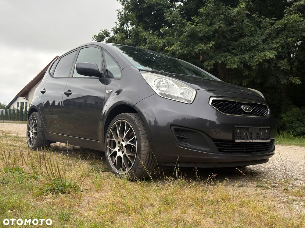 Kia Venga 1.4 L - 5