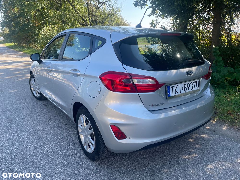 Ford Fiesta - 5