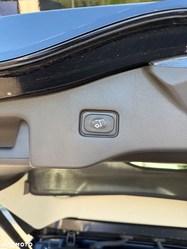Ford Mondeo Vignale 2.0 TDCi PowerShift - 14