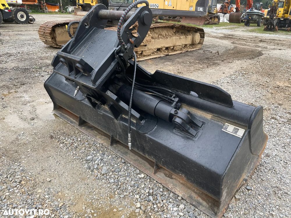 Cupa Taluz Lehnhoff ms21 pentru excavatoare de 28-33 tone cu inclinare hidraulica - 3