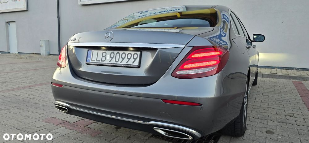 Mercedes-Benz Klasa E 200 9G-TRONIC Avantgarde - 10