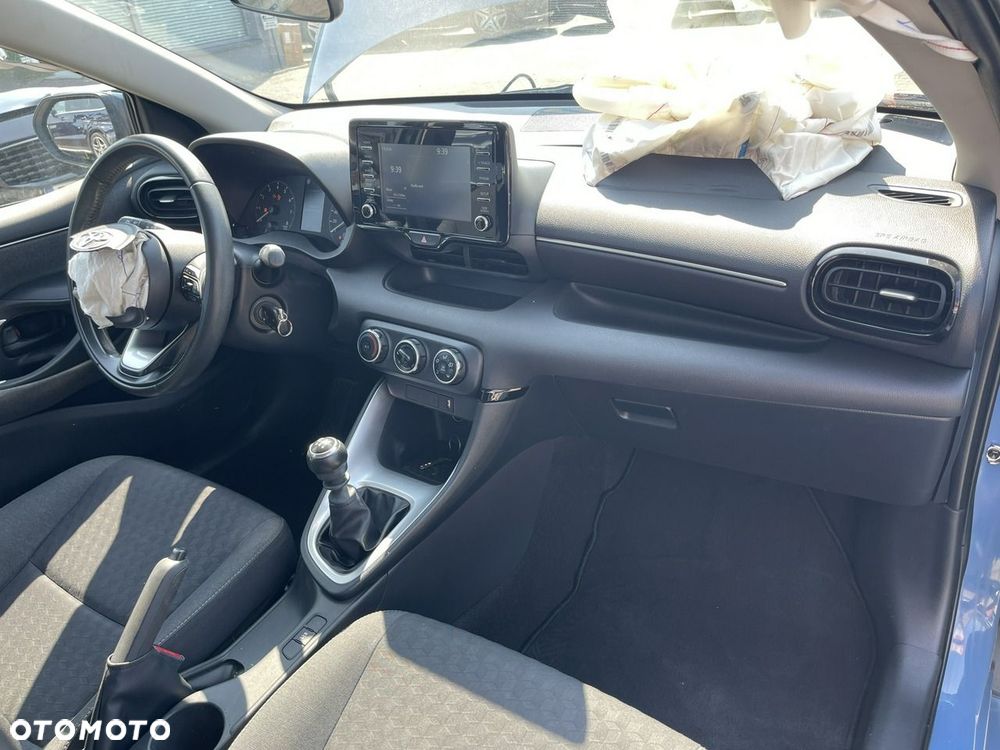 Toyota Yaris 1.5 Active - 11