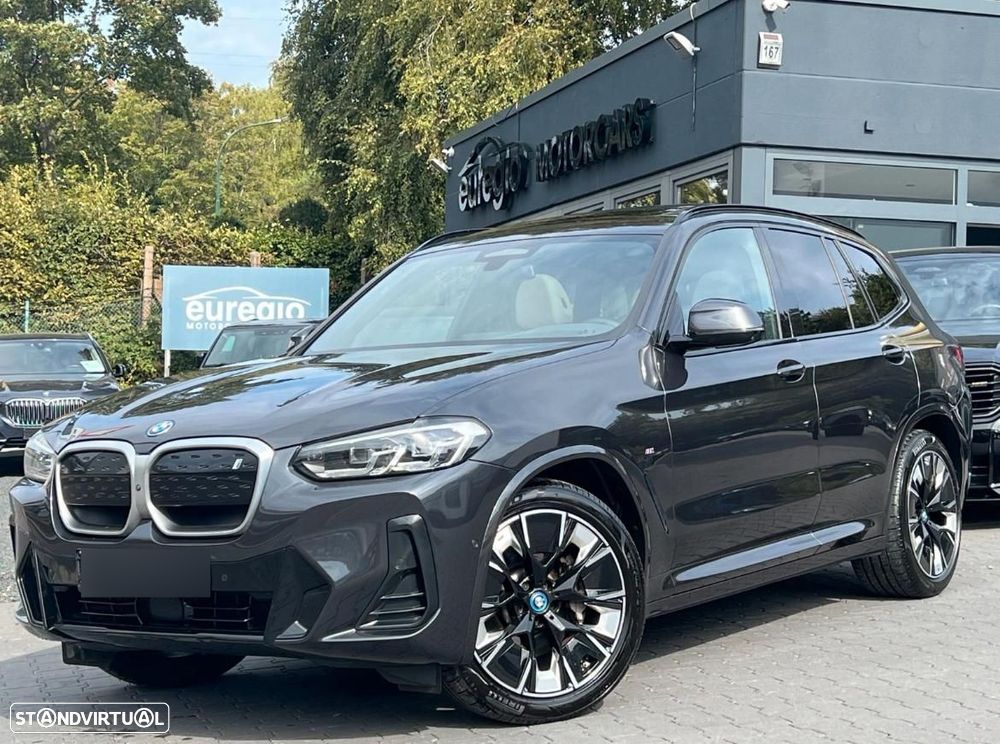 BMW iX3 M Sport Impressive - 3