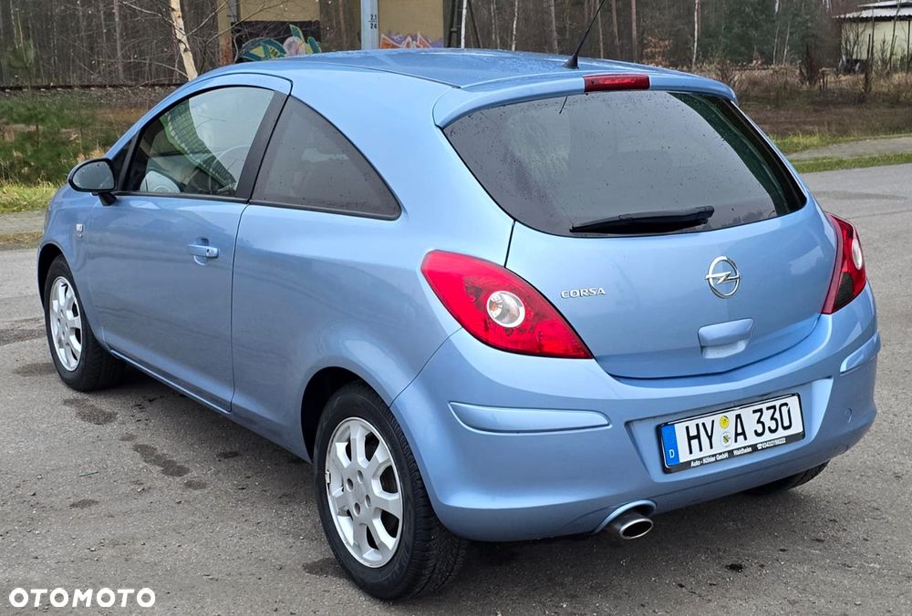 Opel Corsa 1.4 16V Energy - 7