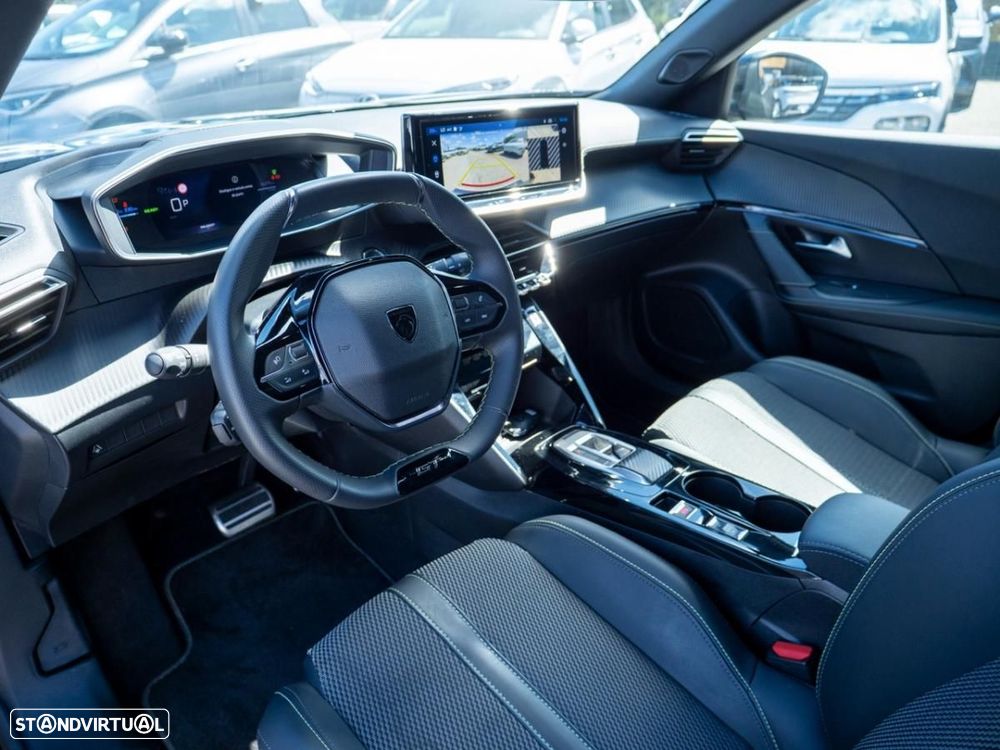 Peugeot e-2008 54 kWh GT - 22