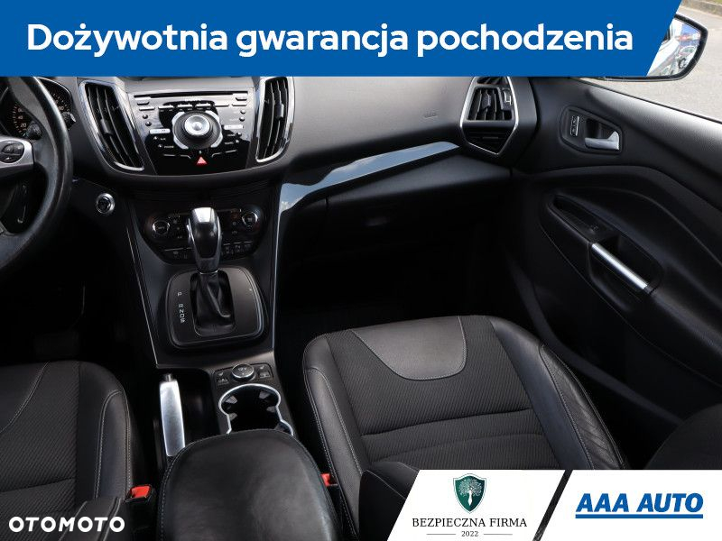 Ford Kuga - 9