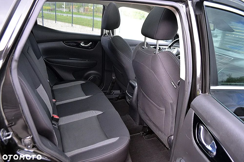 Nissan Qashqai 1.3 DIG-T Tekna - 16