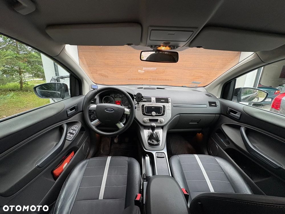 Ford Kuga 2.0 TDCi Titanium - 6