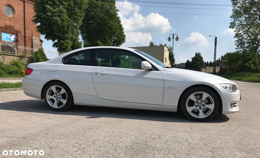 BMW Seria 3 320d - 6