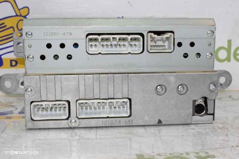 SISTEMA AUDIO / RADIO CD TOYOTA RAV 4 II 2002 -8612042050 - 2