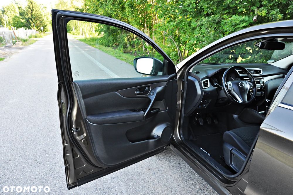 Nissan Qashqai - 23
