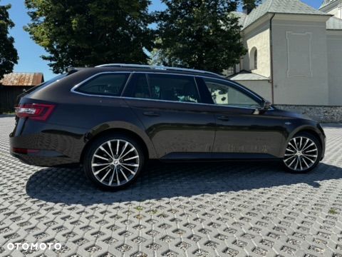 Skoda Superb 2.0 TDI 4x4 L&K DSG - 3