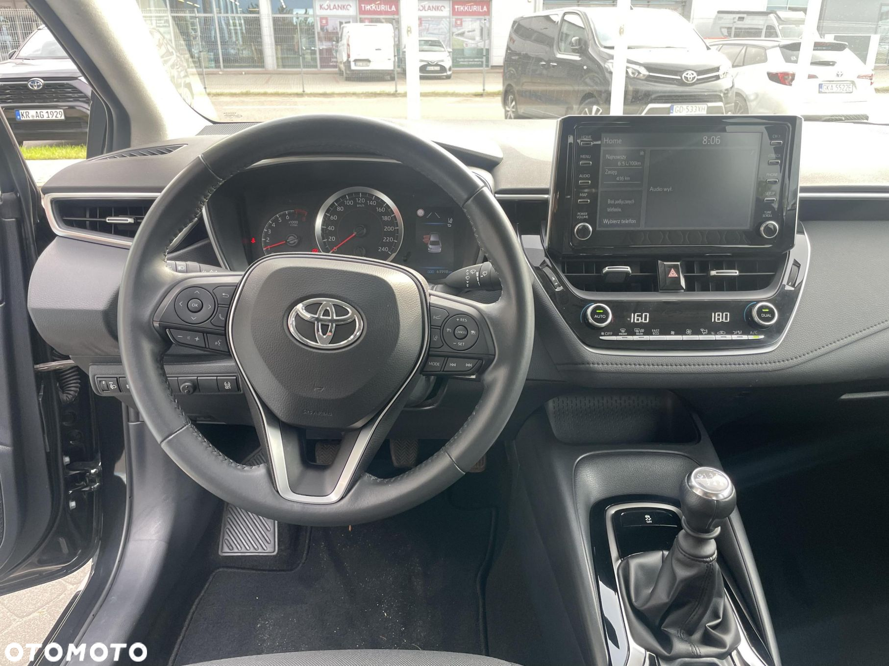 Toyota Corolla - 13