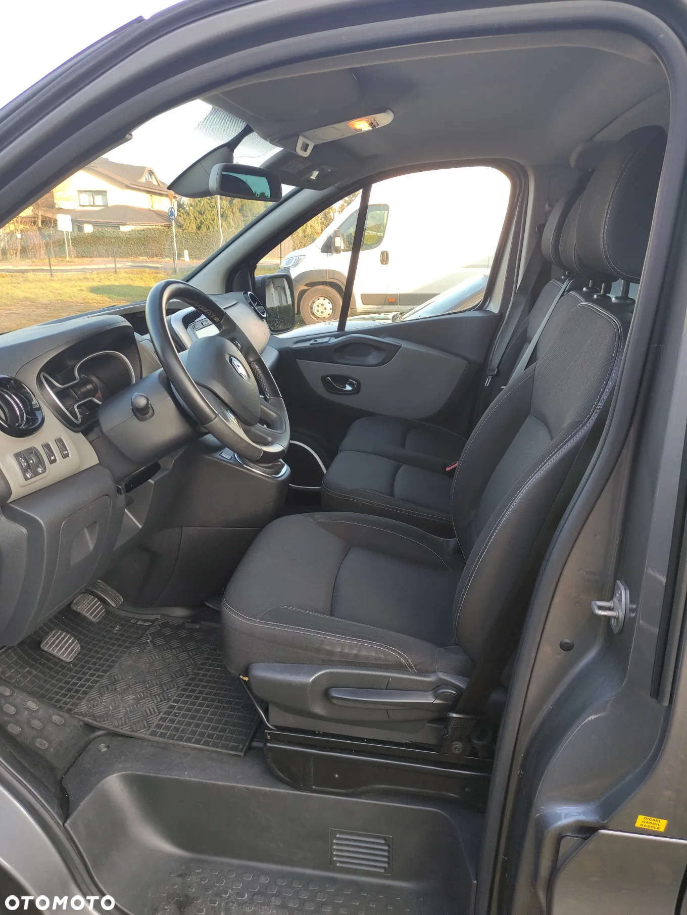 Renault Trafic Grand Passenger 3,0t Pack Clim - 6