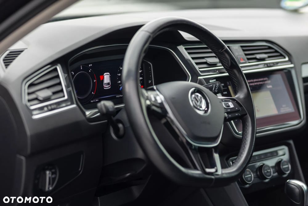 Volkswagen Tiguan 2.0 TDI SCR 4MOTION DSG Highline - 10