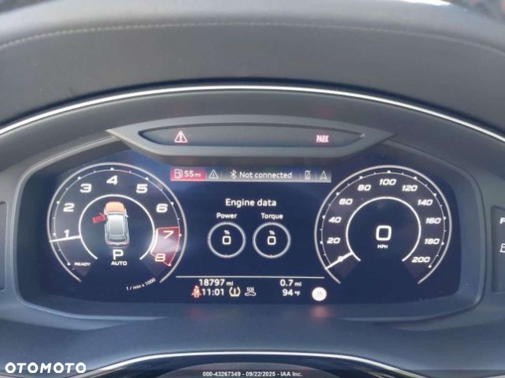 Audi RS Q8 - 3