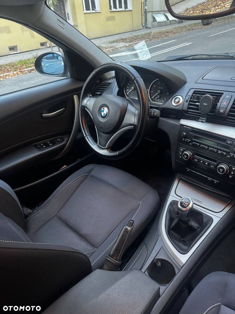 BMW Seria 1 116i - 5