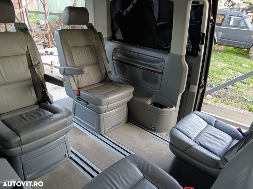 Volkswagen Transporter Multivan Highline - 19