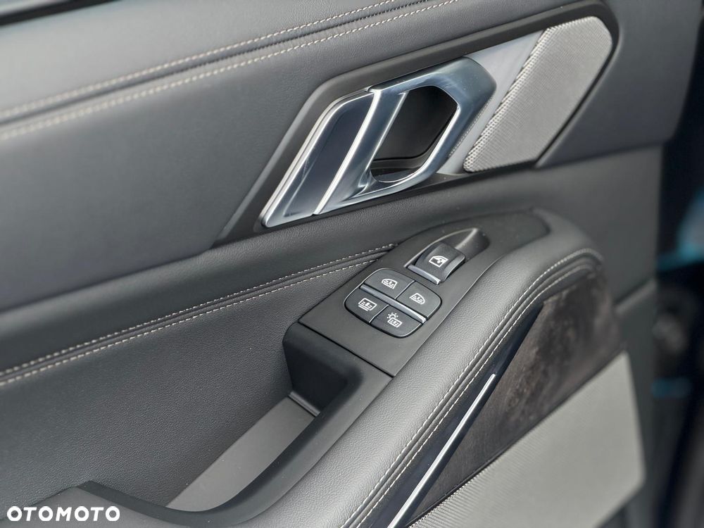 BMW X7 xDrive40d mHEV M Sport sport - 27