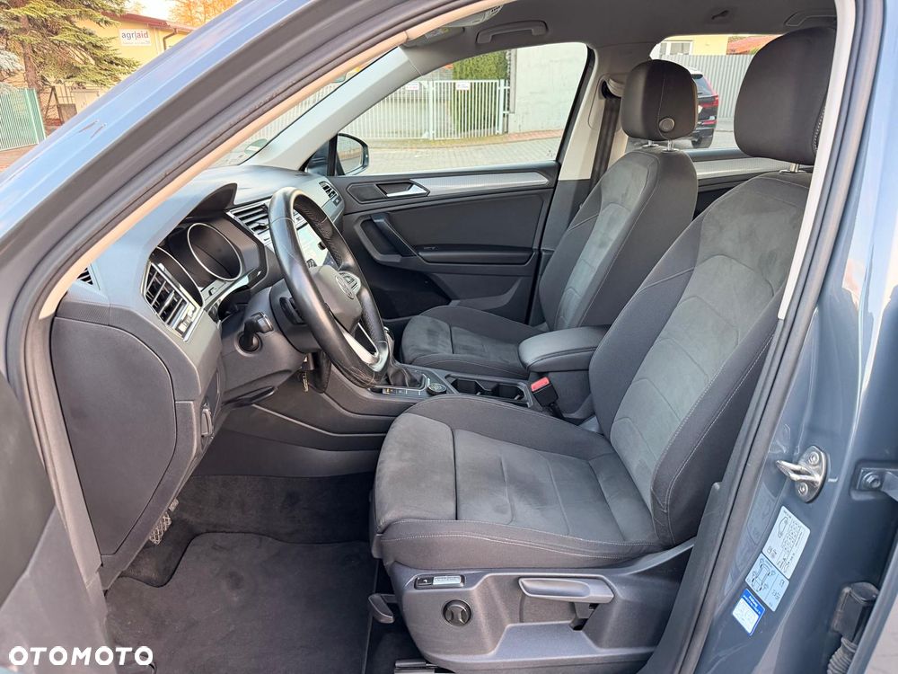 Volkswagen Tiguan 2.0 TDI SCR 4MOTION BlueMotion Technology DSG Exclusive - 17