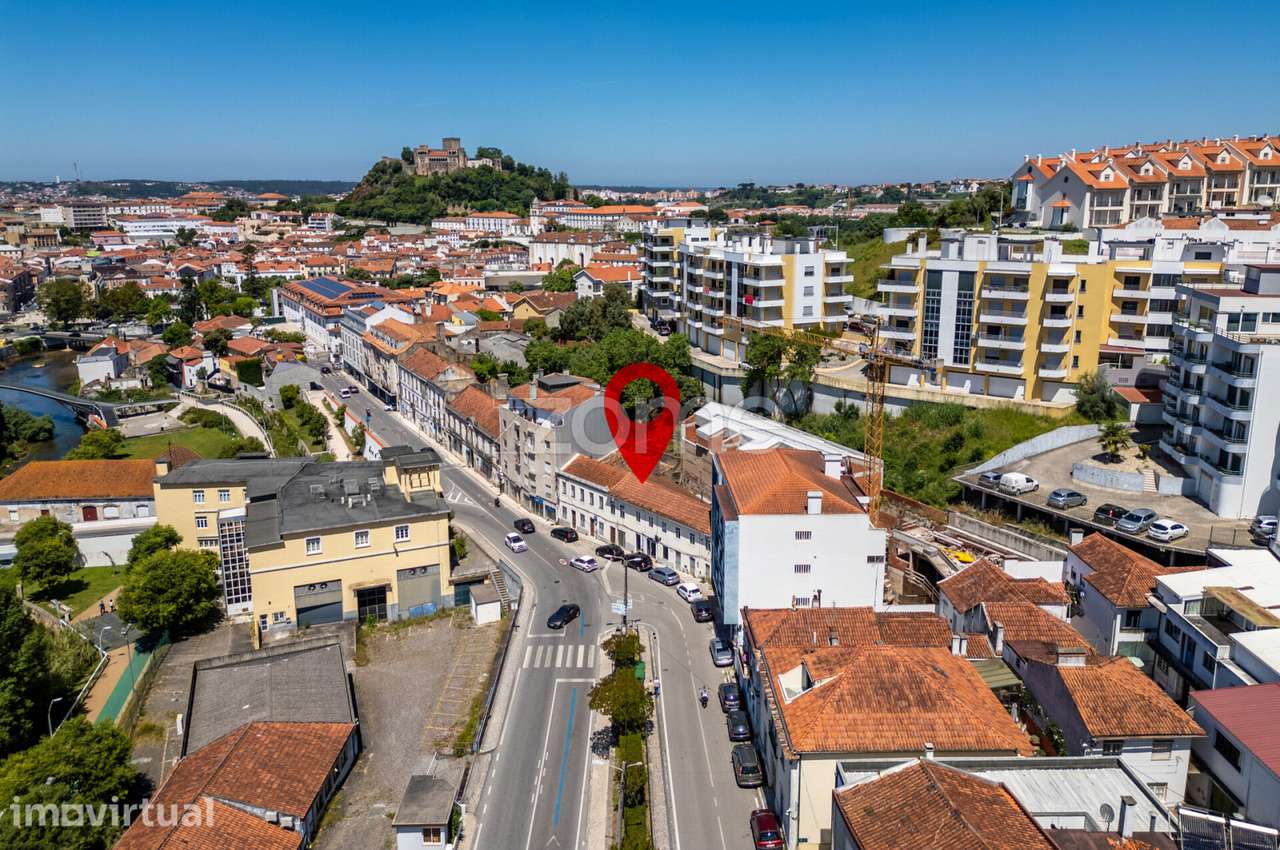 Prédio com Vista Rio no Coração de Leiria - Grande imagem: 2/22
