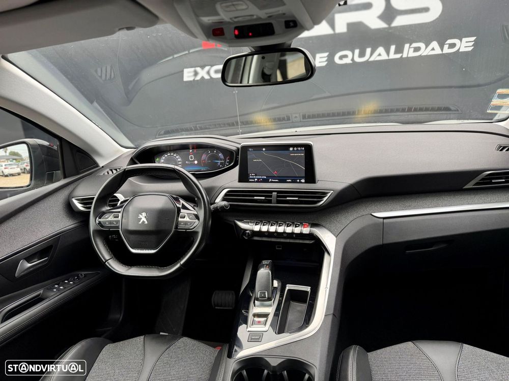 Peugeot 3008 1.5 BlueHDi Allure EAT8 - 8