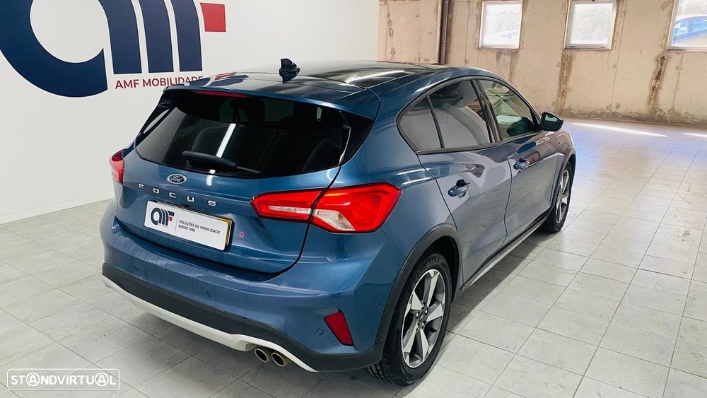 Ford Focus 1.0 EcoBoost Active X - 12