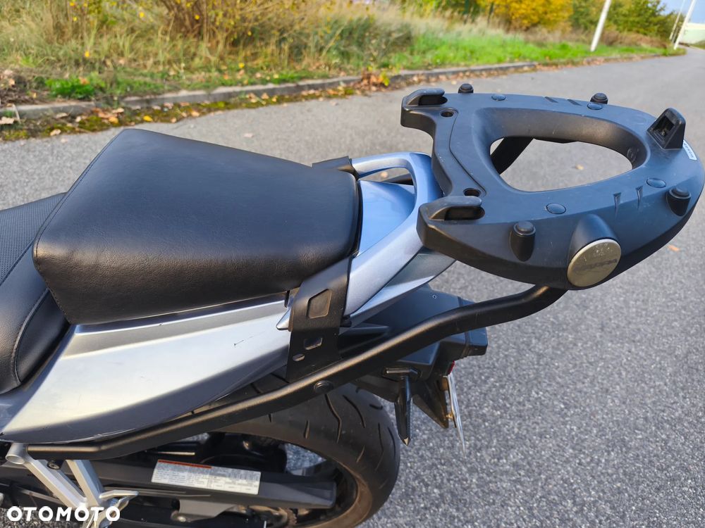 Suzuki SV - 16