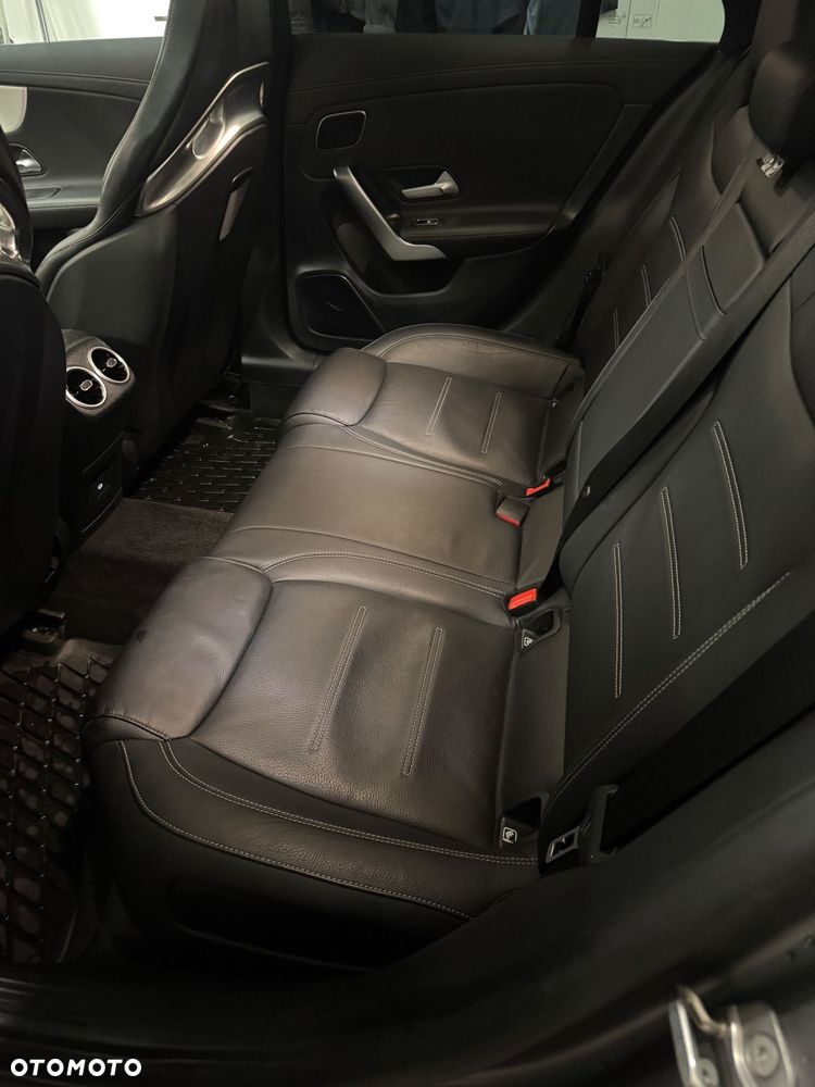 Mercedes-Benz CLA AMG 35 mHEV 4-Matic 8G-DCT - 23