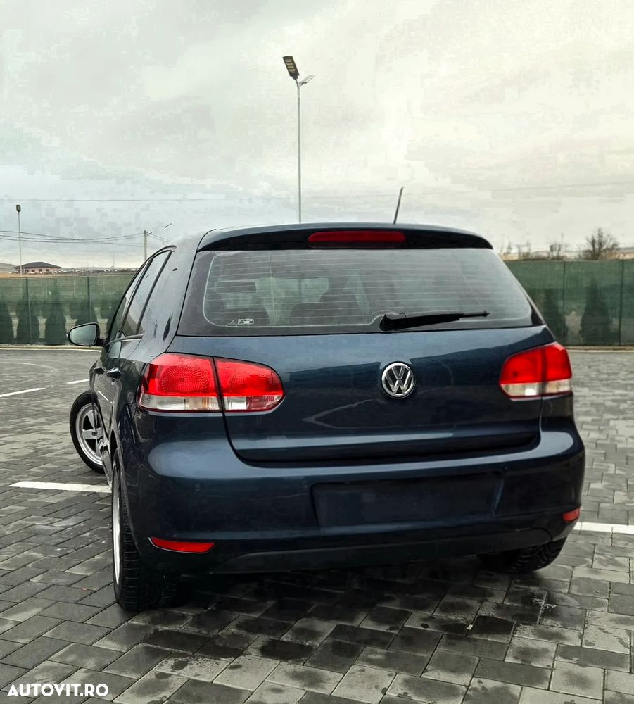 Volkswagen Golf 1.6 TDI BlueMotion Technology DPF Comfortline - 3