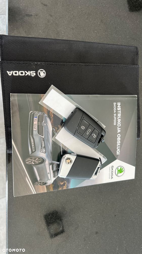 Skoda Superb 2.0 TDI SCR 4x4 Style DSG - 19