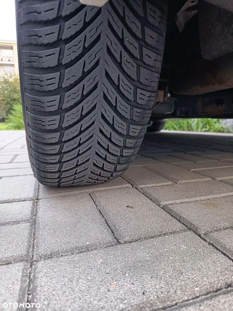 Volkswagen Polo 1.6 TDI SCR Comfortline - 16