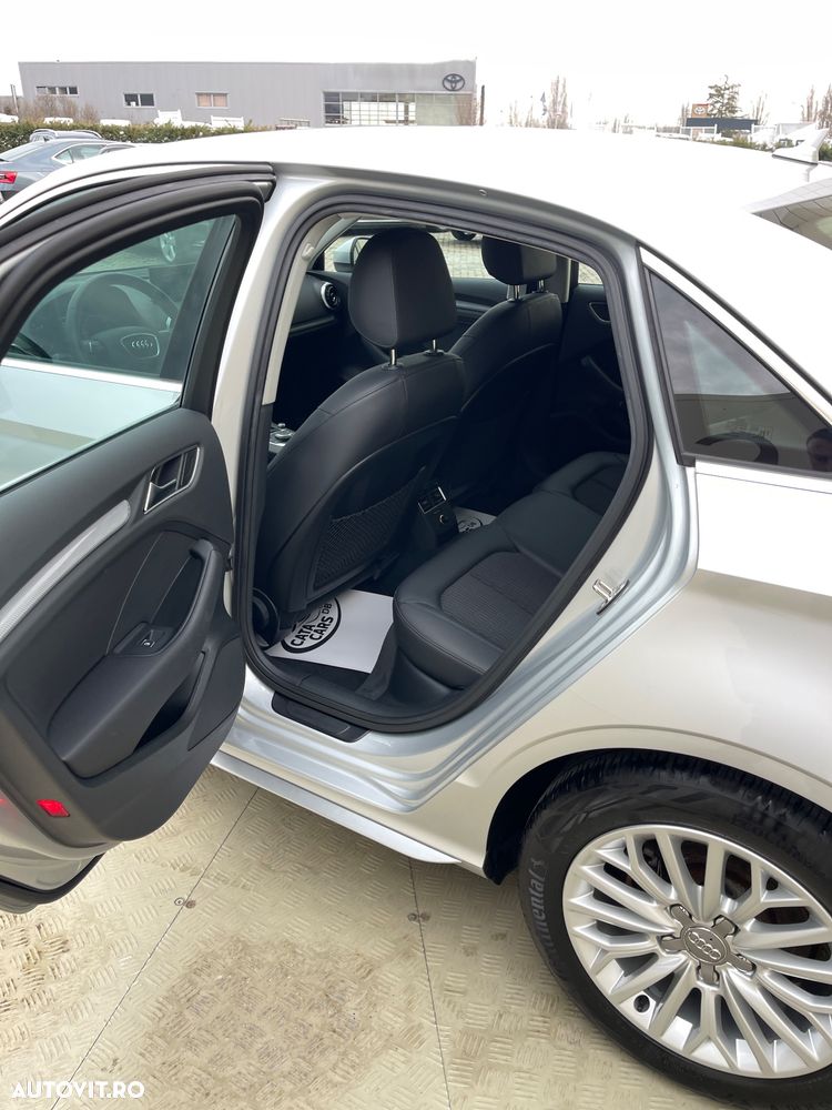 Audi A3 1.4 TFSI Stronic Ambition - 26