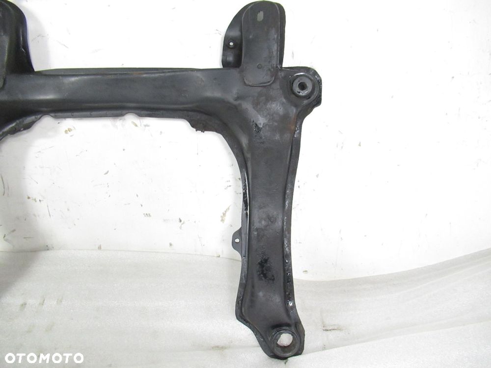 SANKI PRZÓD AUDI 80 B3 2.0 - 4