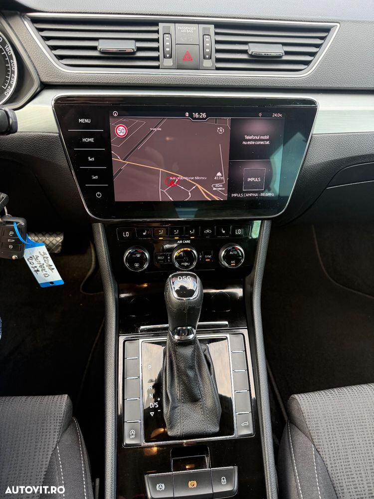 Skoda Superb 2.0 TDI DSG Premium Edition - 12