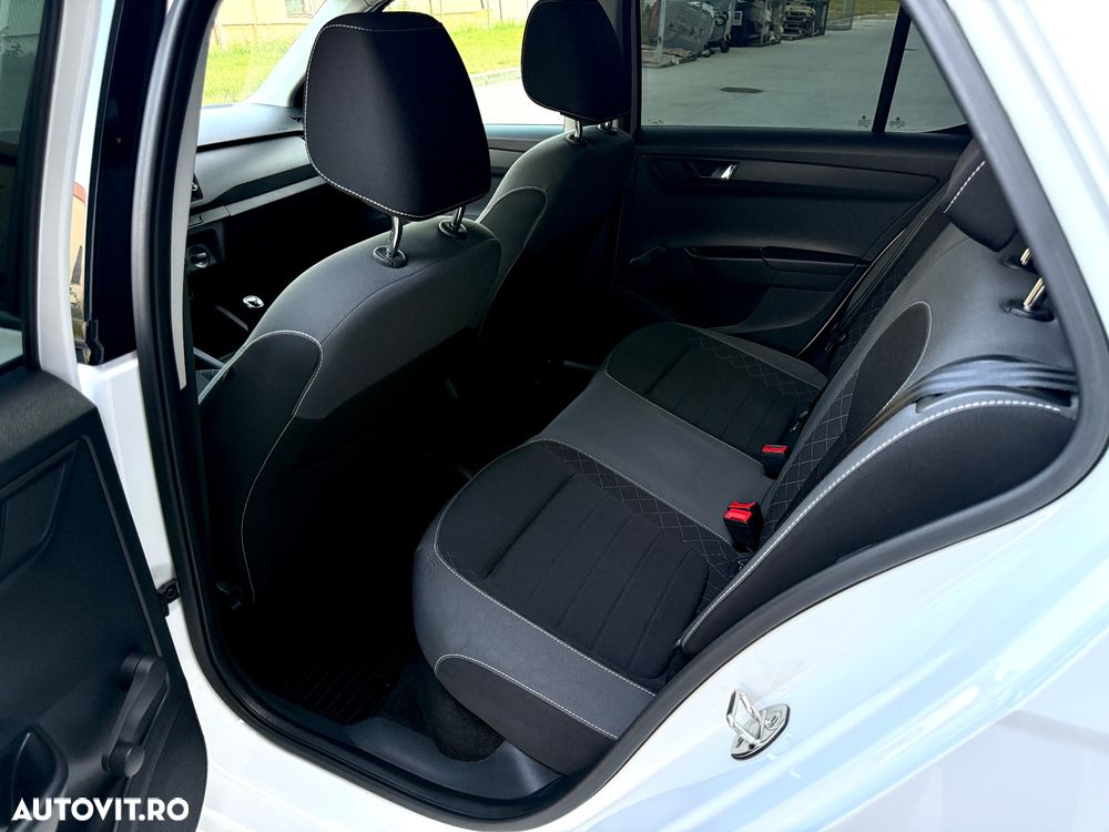 Skoda Fabia 1.0 TSI 95 CP Ambition - 8