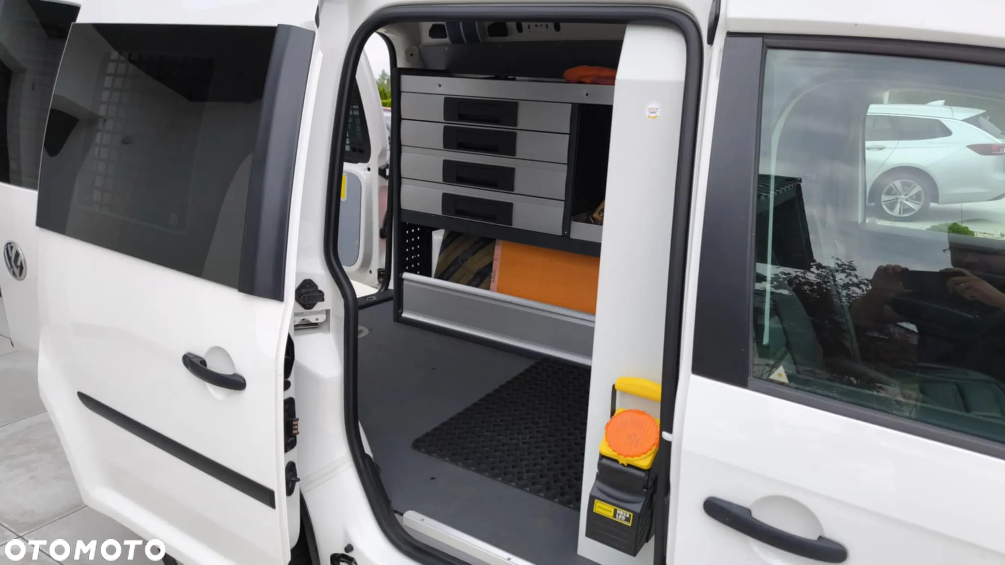 Volkswagen CADDY - 6
